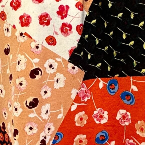 Eci New York Boho Flowy Top Floral Patchwork Print Cold Shoulder Blouse Size L - Picture 4 of 8